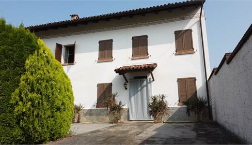 Casa semindipendente in vendita